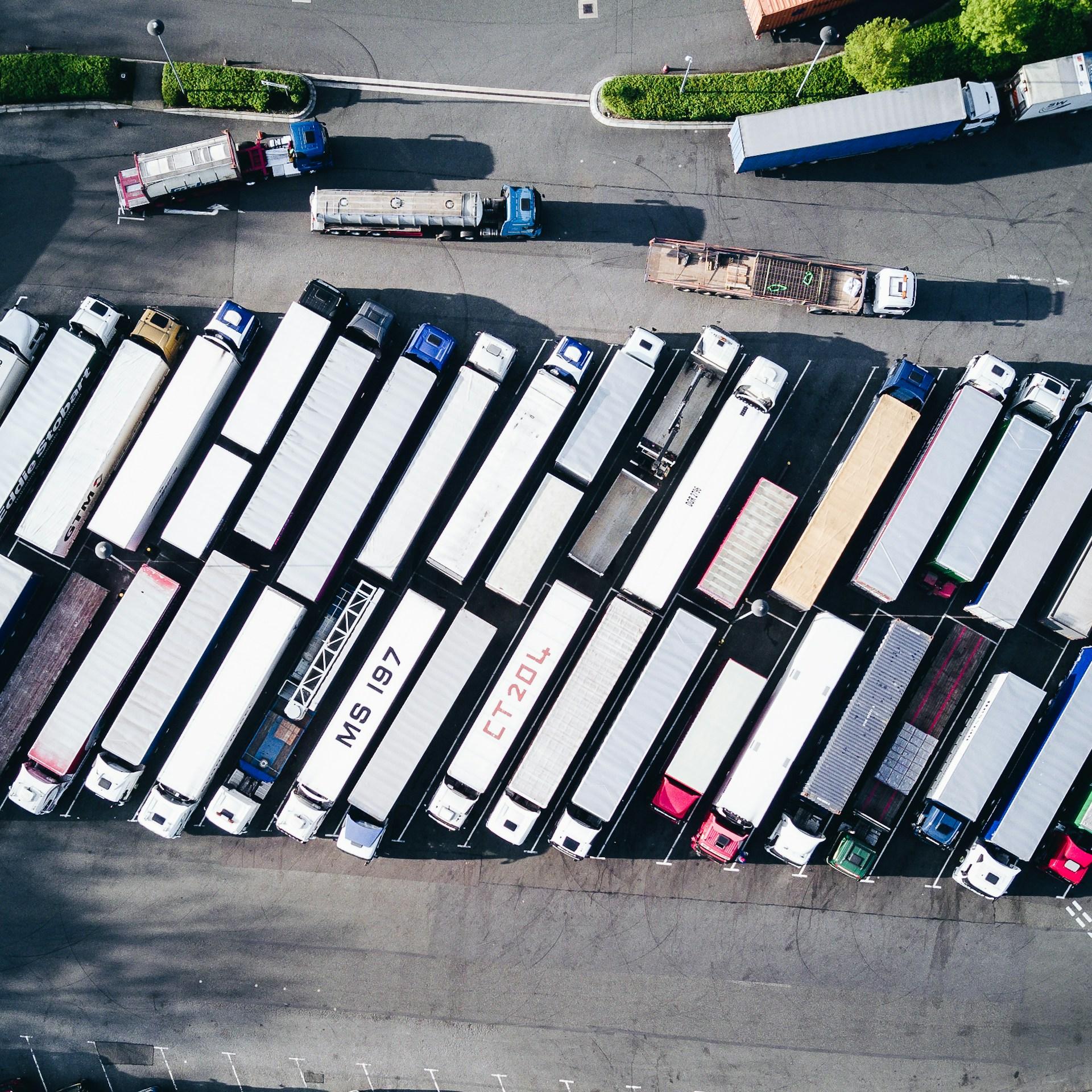 Trailer Trucks